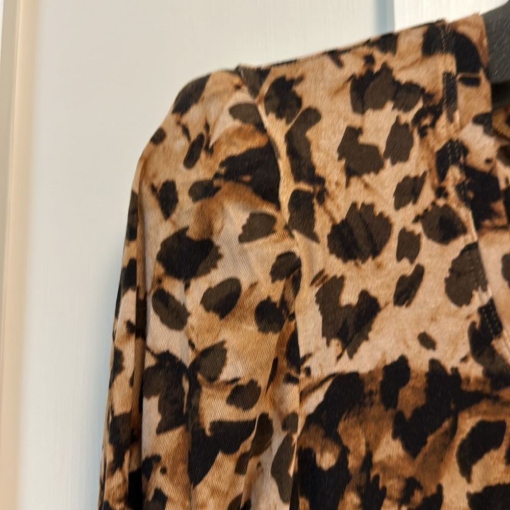 Dress - Picture 3 of 4